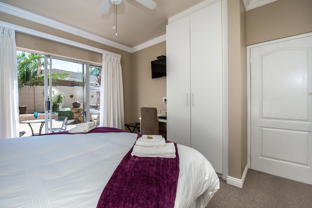 Guesthouse De Tijger Lodge Parow Pokoj fotografie