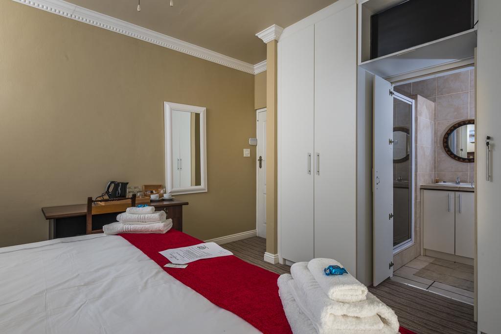 Guesthouse De Tijger Lodge Parow Exteriér fotografie
